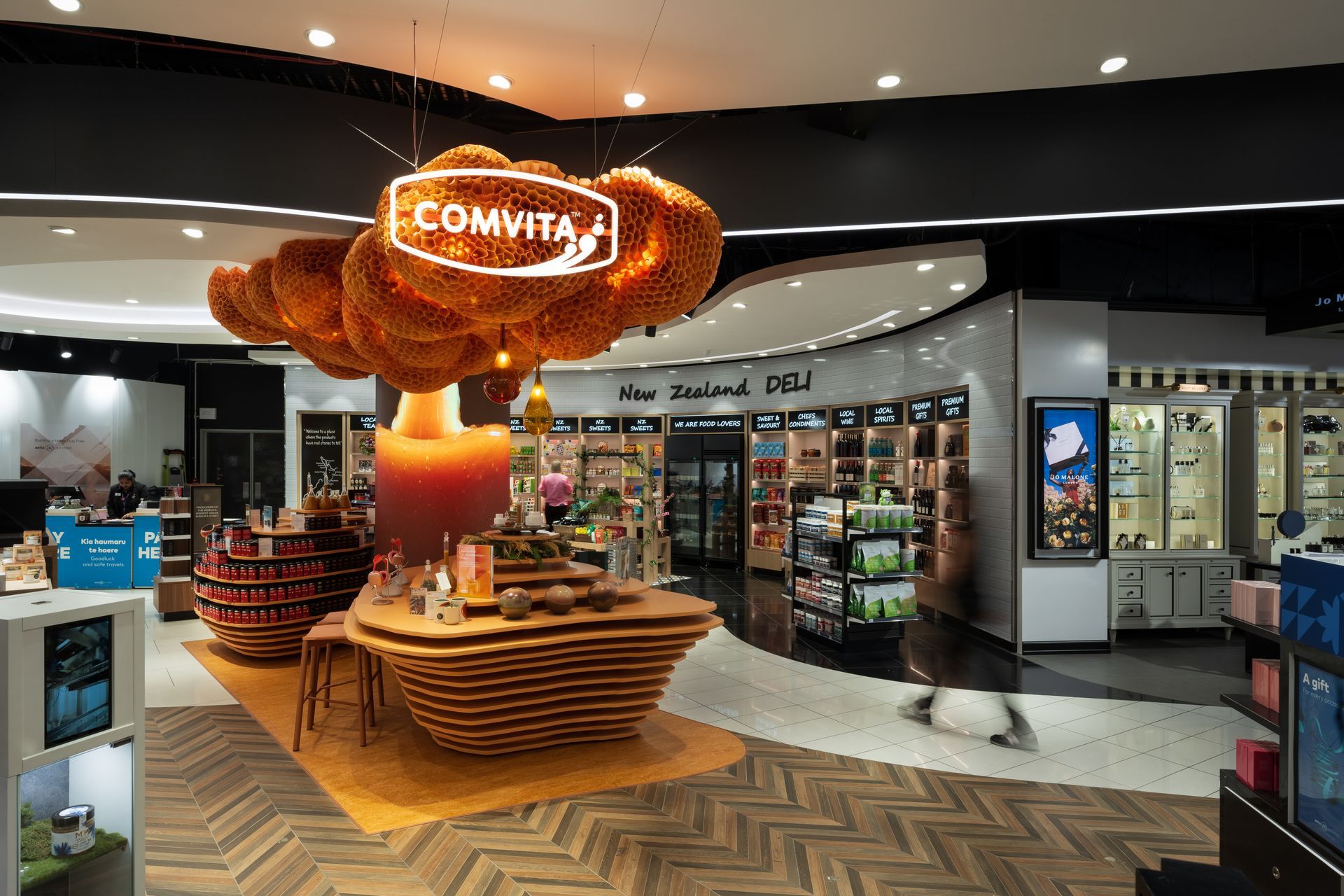 Supporting Image 1 for Blur the Lines