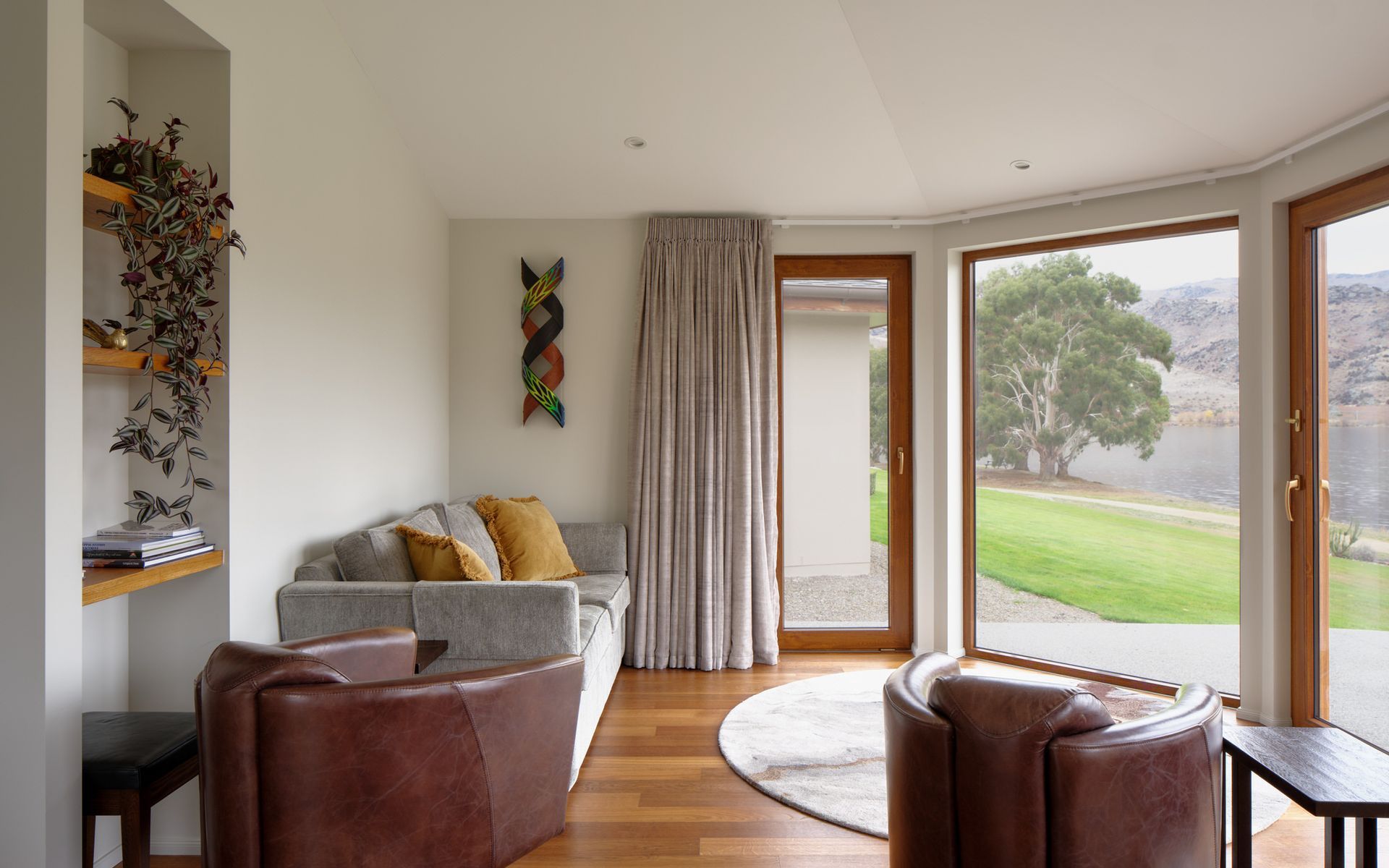 Hero Banner for Deborah Still Interior Design