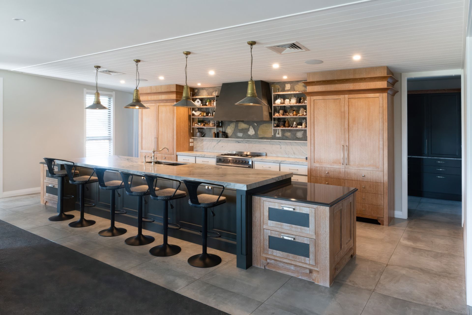 Supporting Image 4 for Aleysha Pangari Interiors
