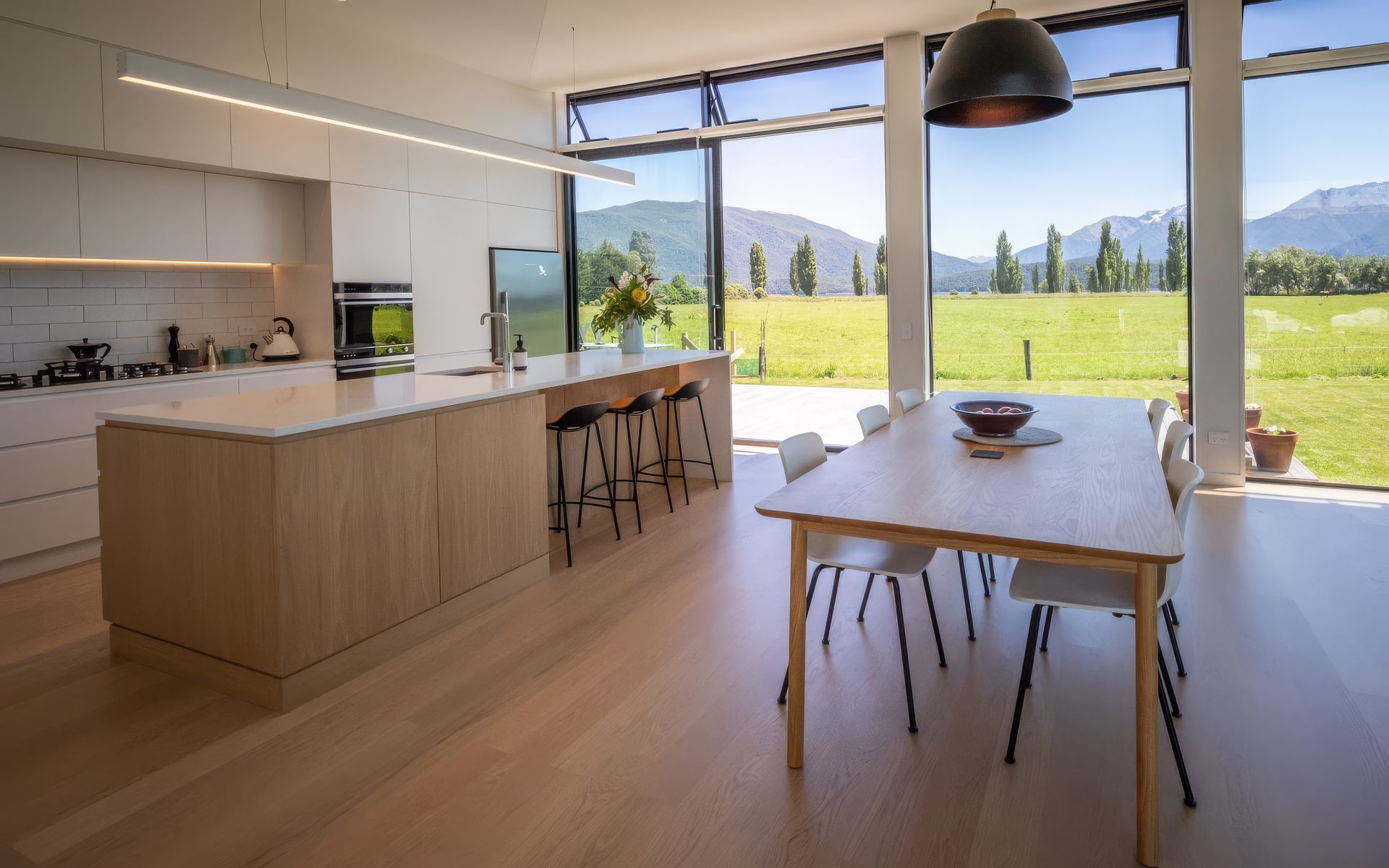 Supporting Image 2 for Alpine Kitchens