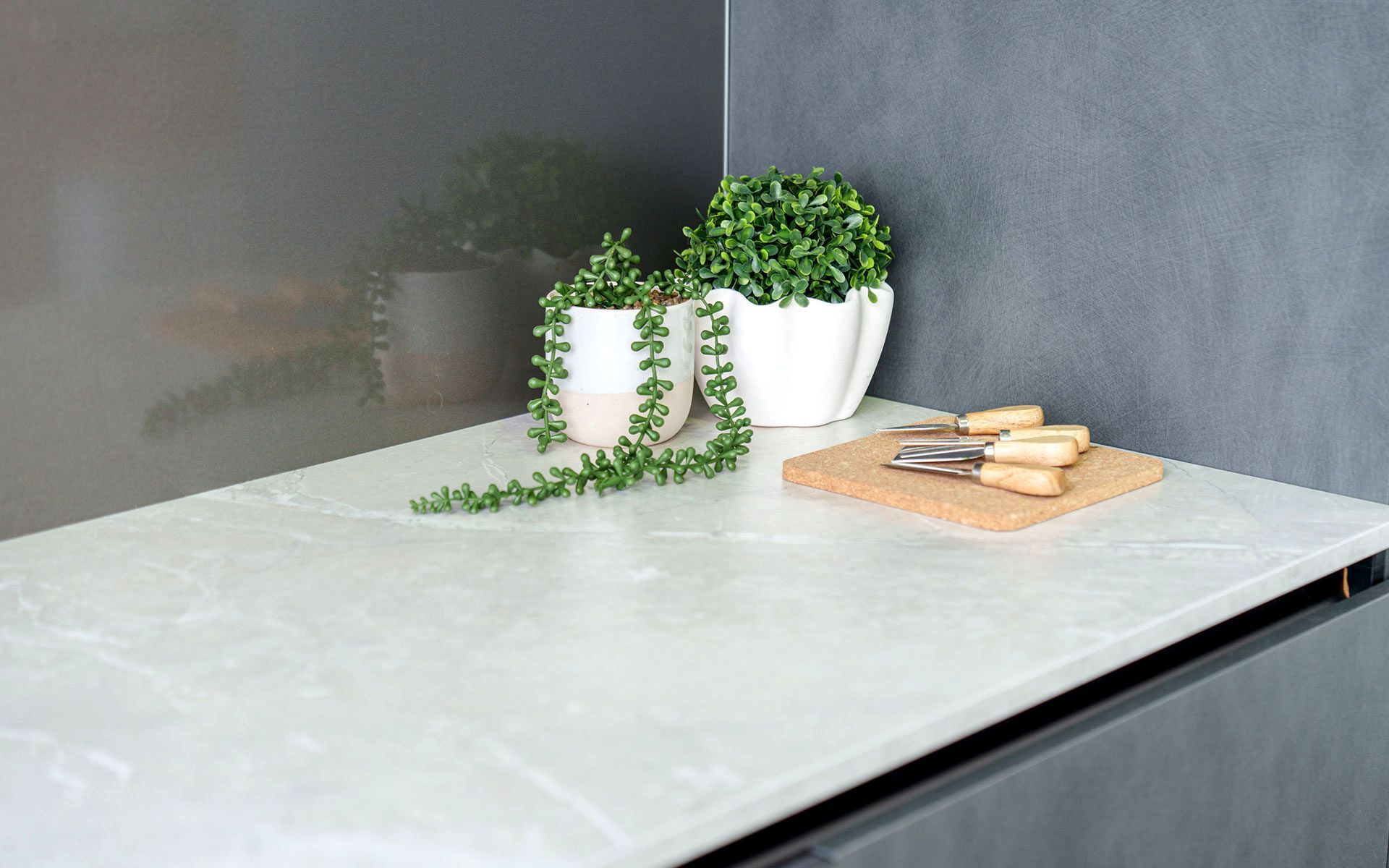 Supporting Image 2 for Kitchenette