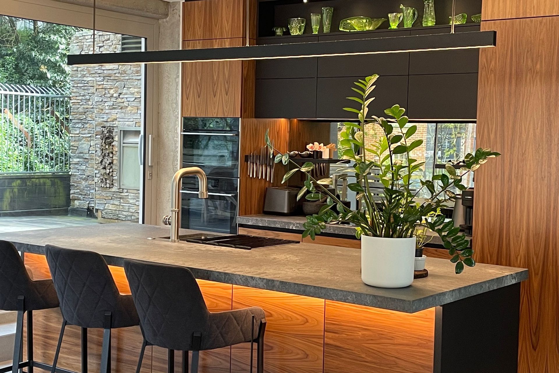 Supporting Image 3 for Innovative Kitchens