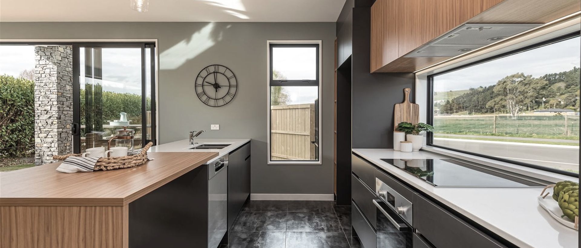 Hero Banner for Silver Fern Kitchens