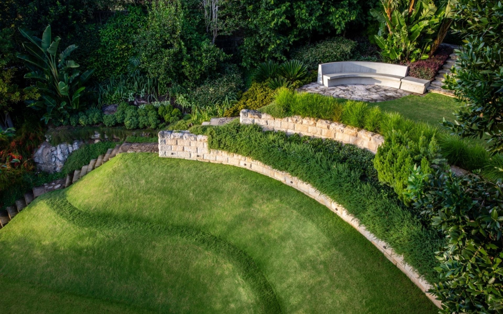 Hero Banner for Bates Landscape Design
