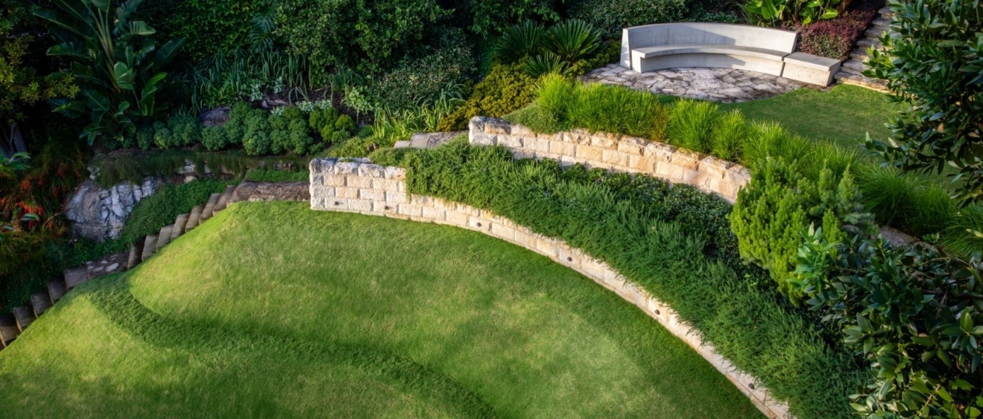 Hero Banner for Bates Landscape Design