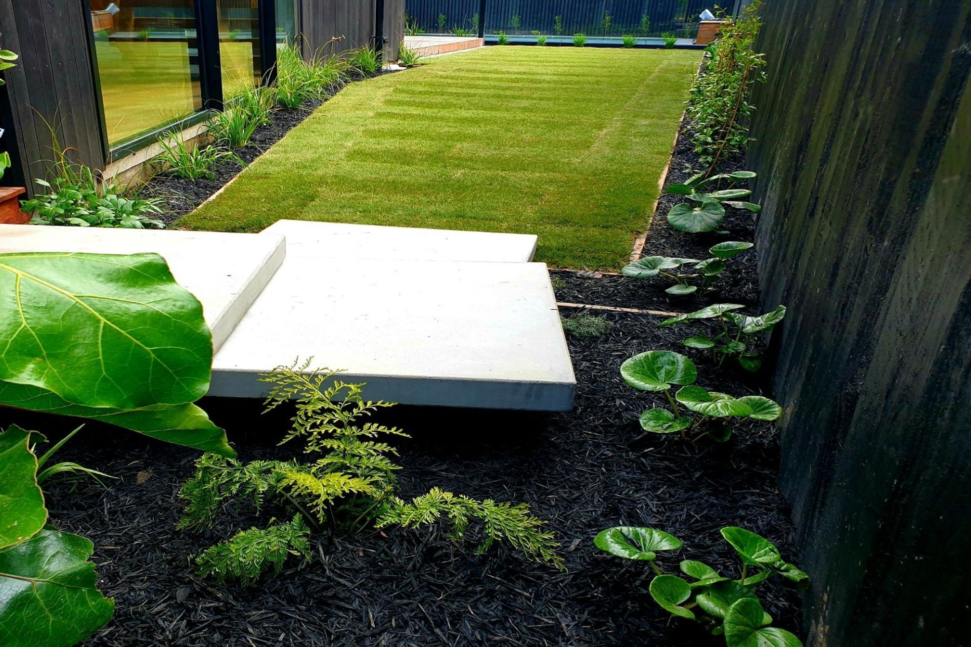 Hero Banner for Bud Landscaping