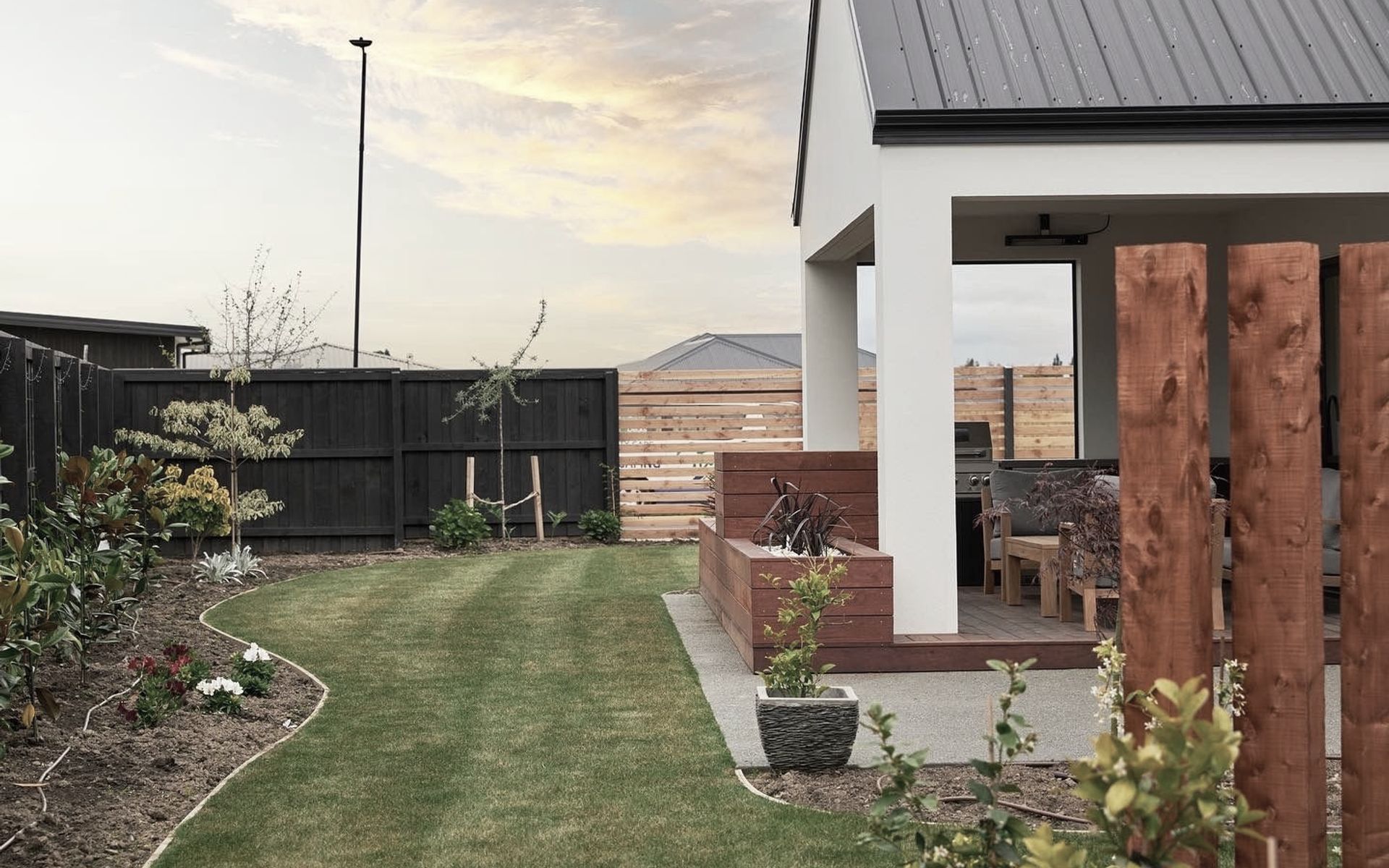 Supporting Image 1 for Visual Wonders Landscaping Ltd