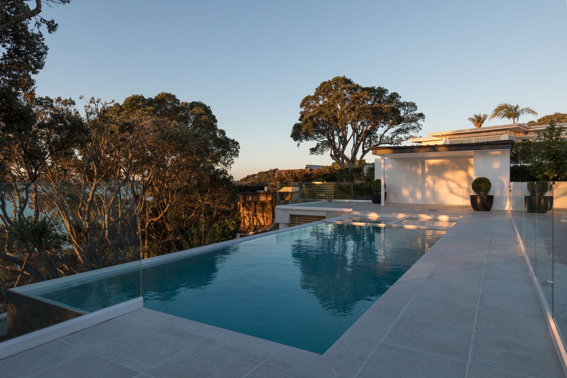 Horizon International Paving banner
