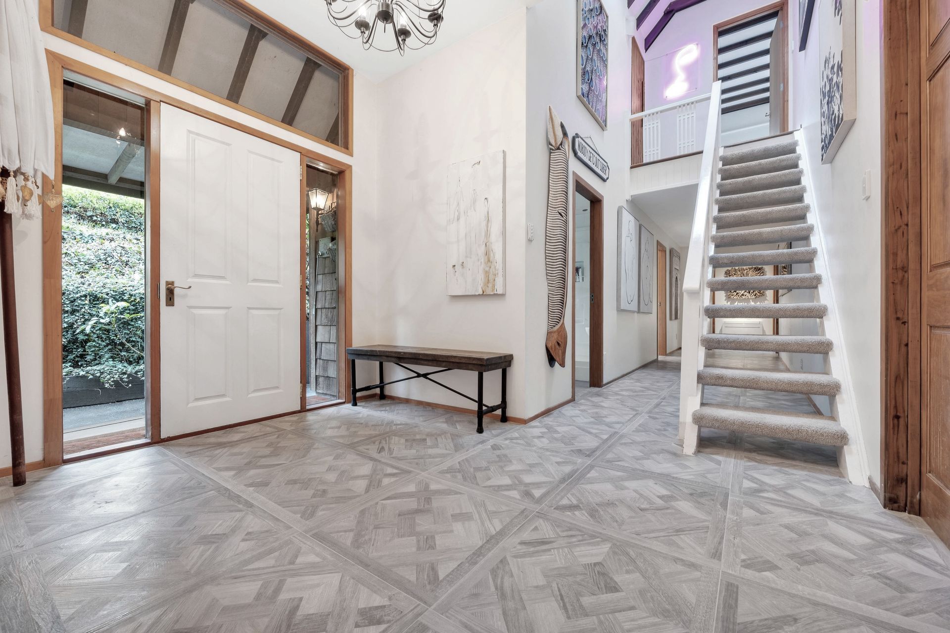 Hero Banner for Ray Tiling