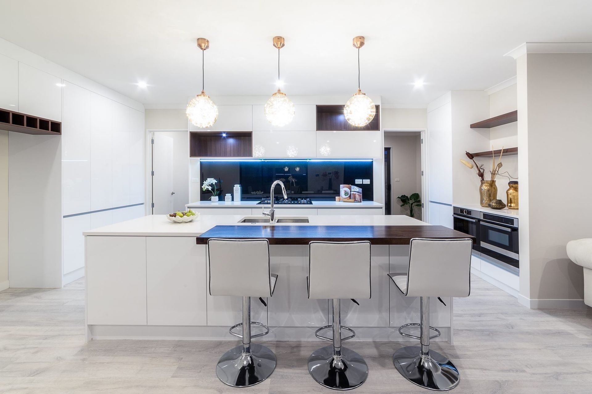 Supporting Image 2 for Concept Kitchen