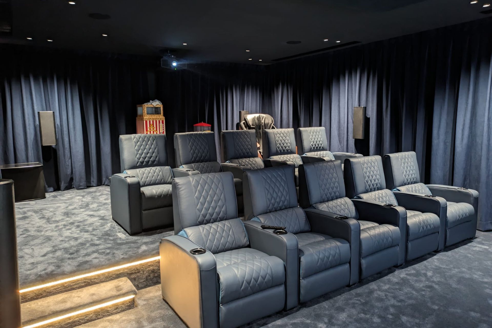 Supporting Image 2 for Oceanic Distribution