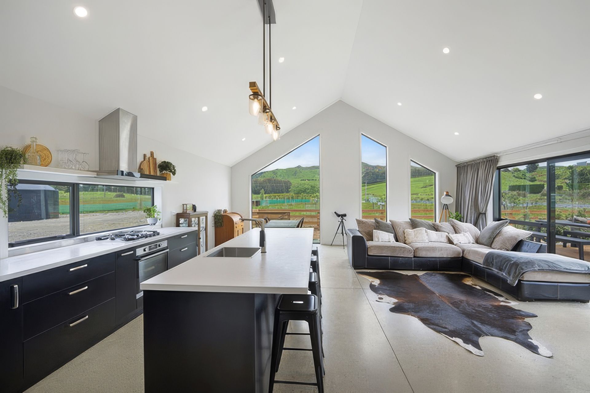 Hero Banner for Adam Newton Homes