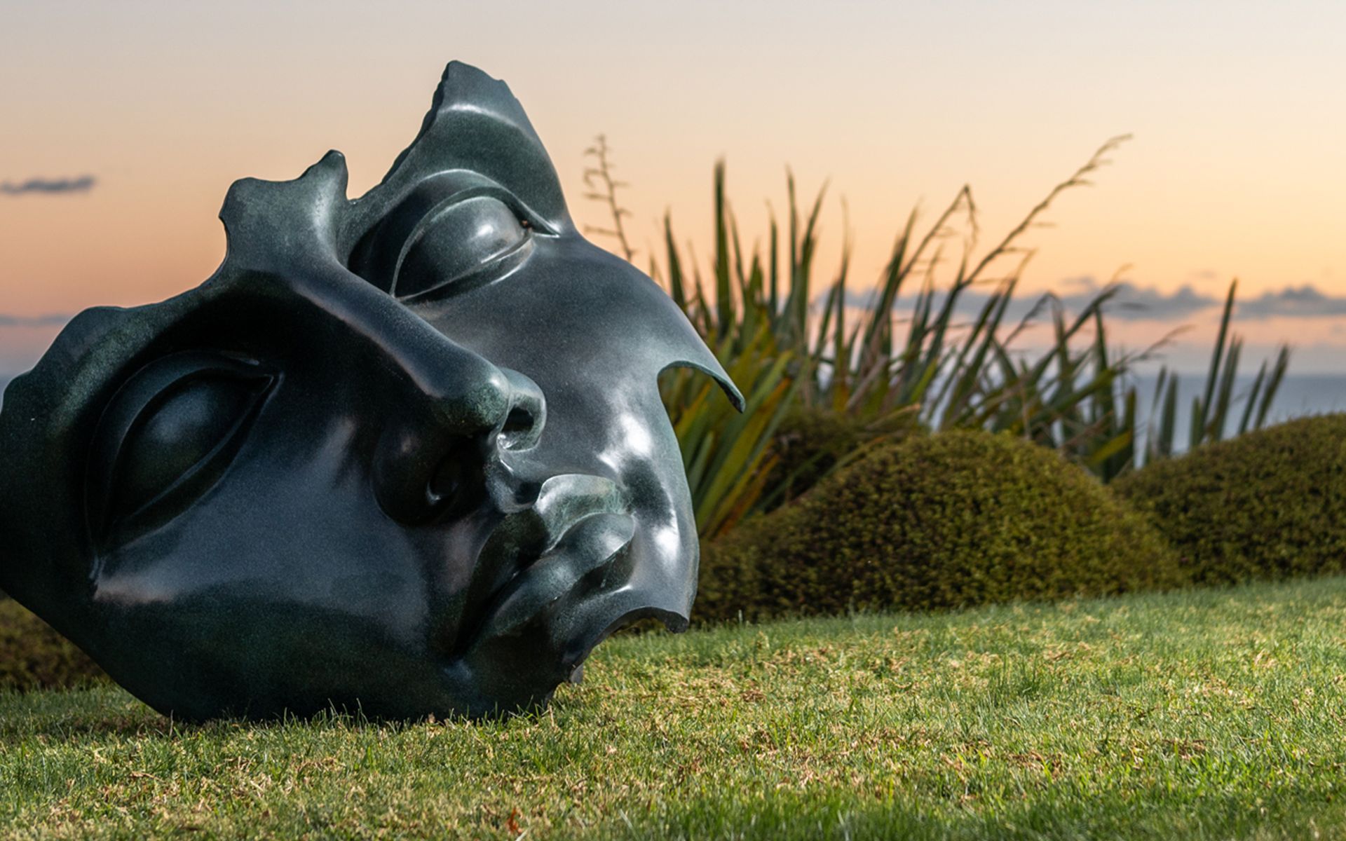 Hero Banner for Bespoke Sculpture NZ
