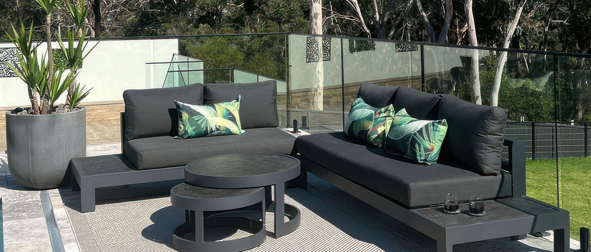 Supporting Image 3 for Outdoor Elegance