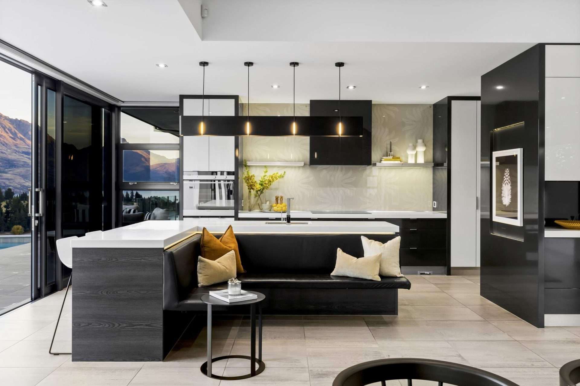 Hero Banner for Queenstown Painting Services