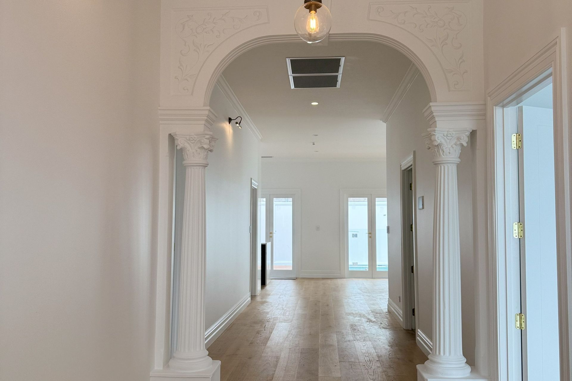 Supporting Image 3 for Ideal Decorators