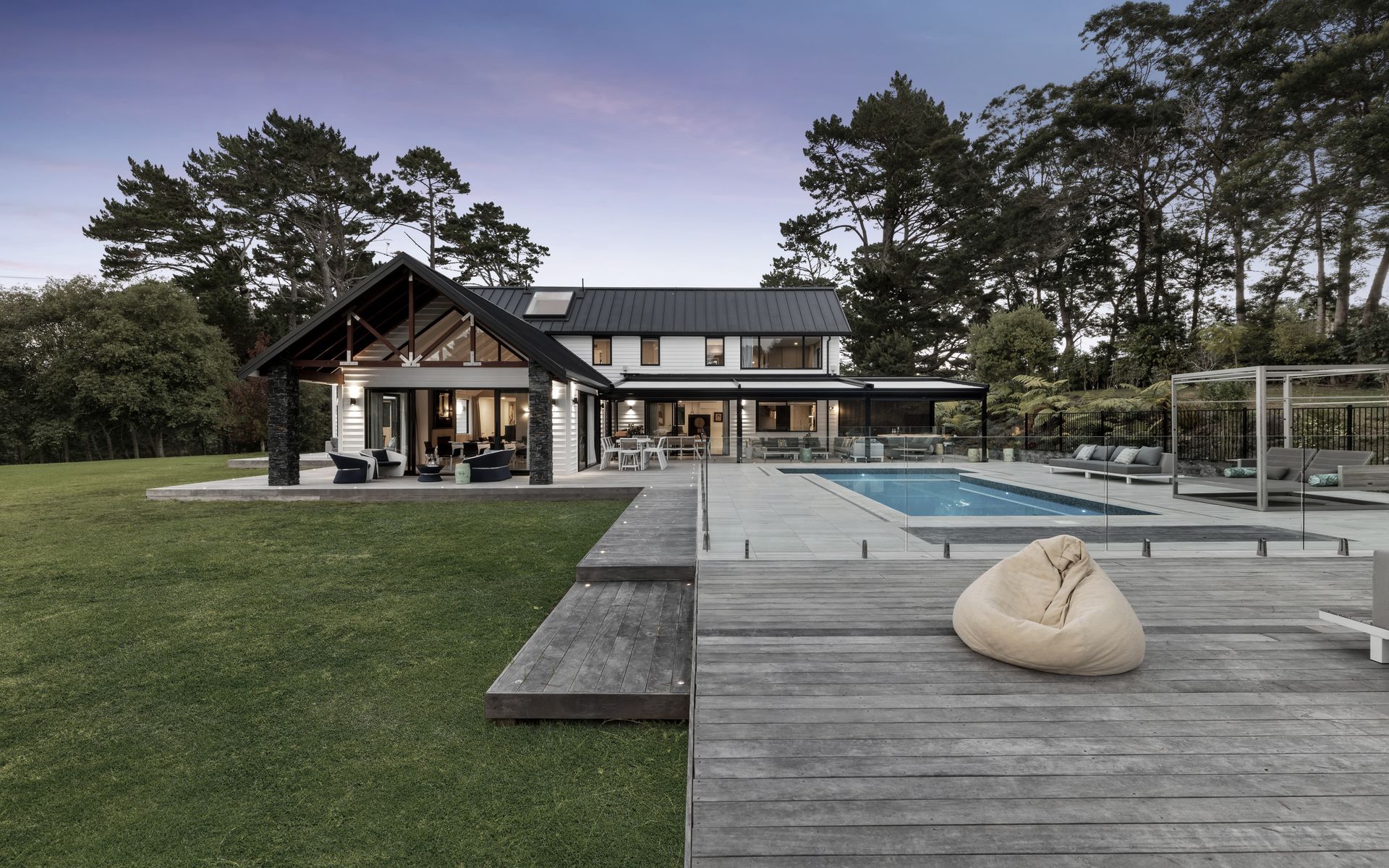 Hero Banner for Real Property Photography North Shore