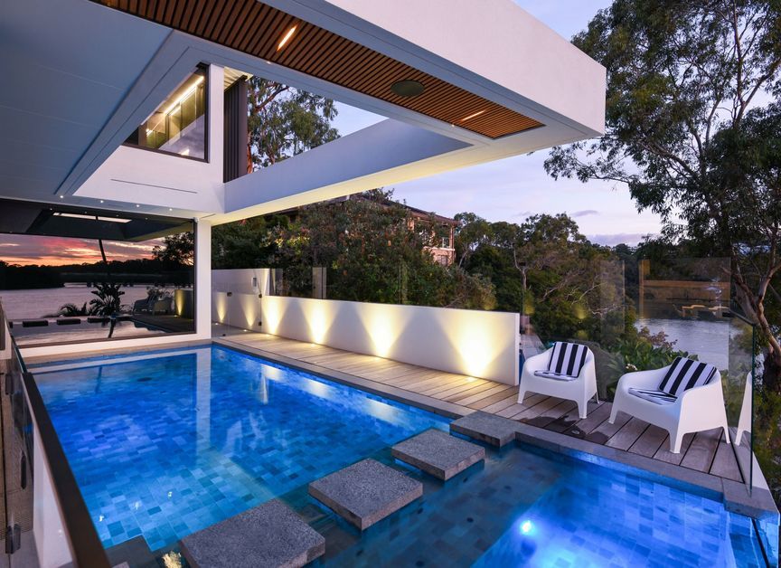 Artesian Pools