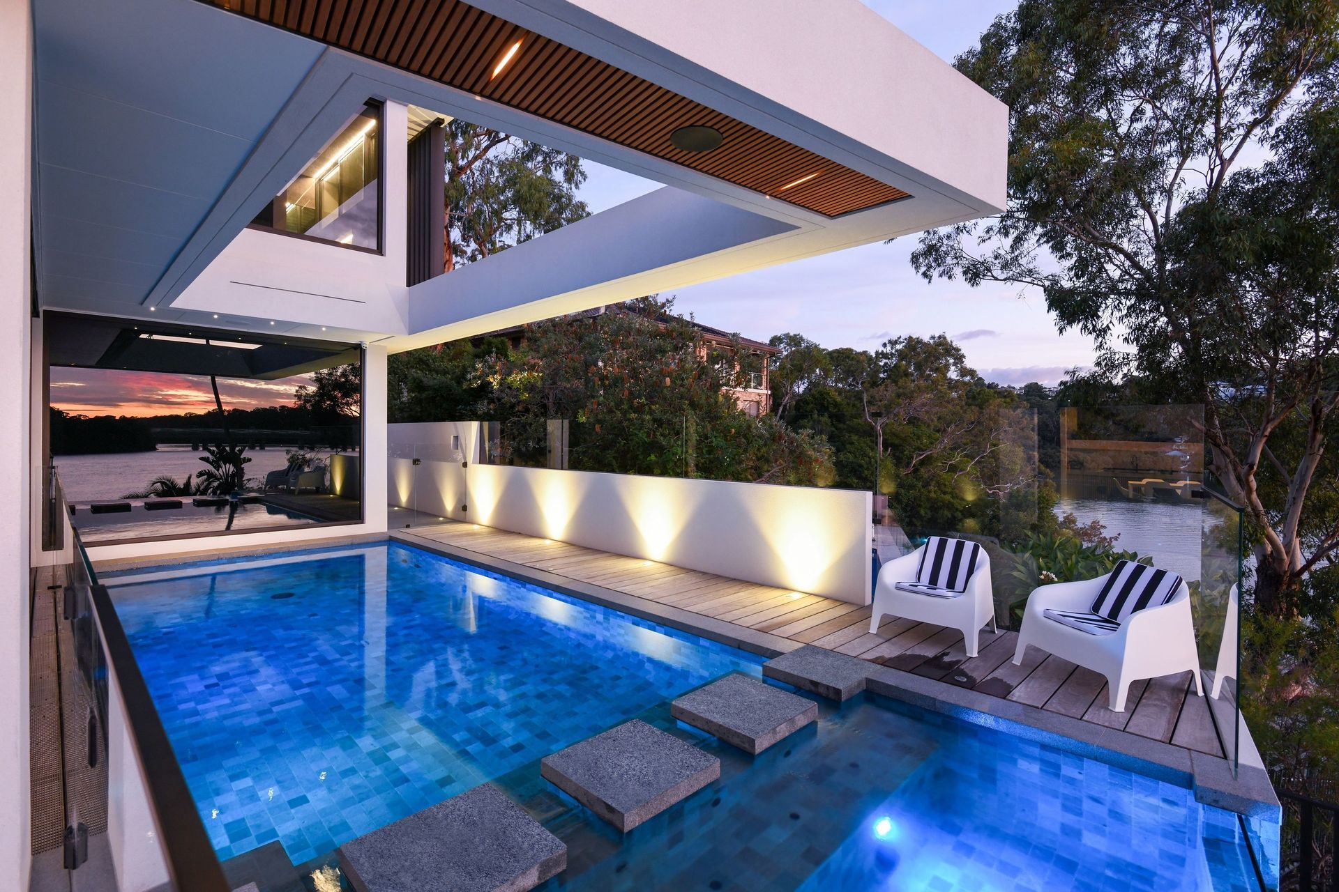 Hero Banner for Artesian Pools