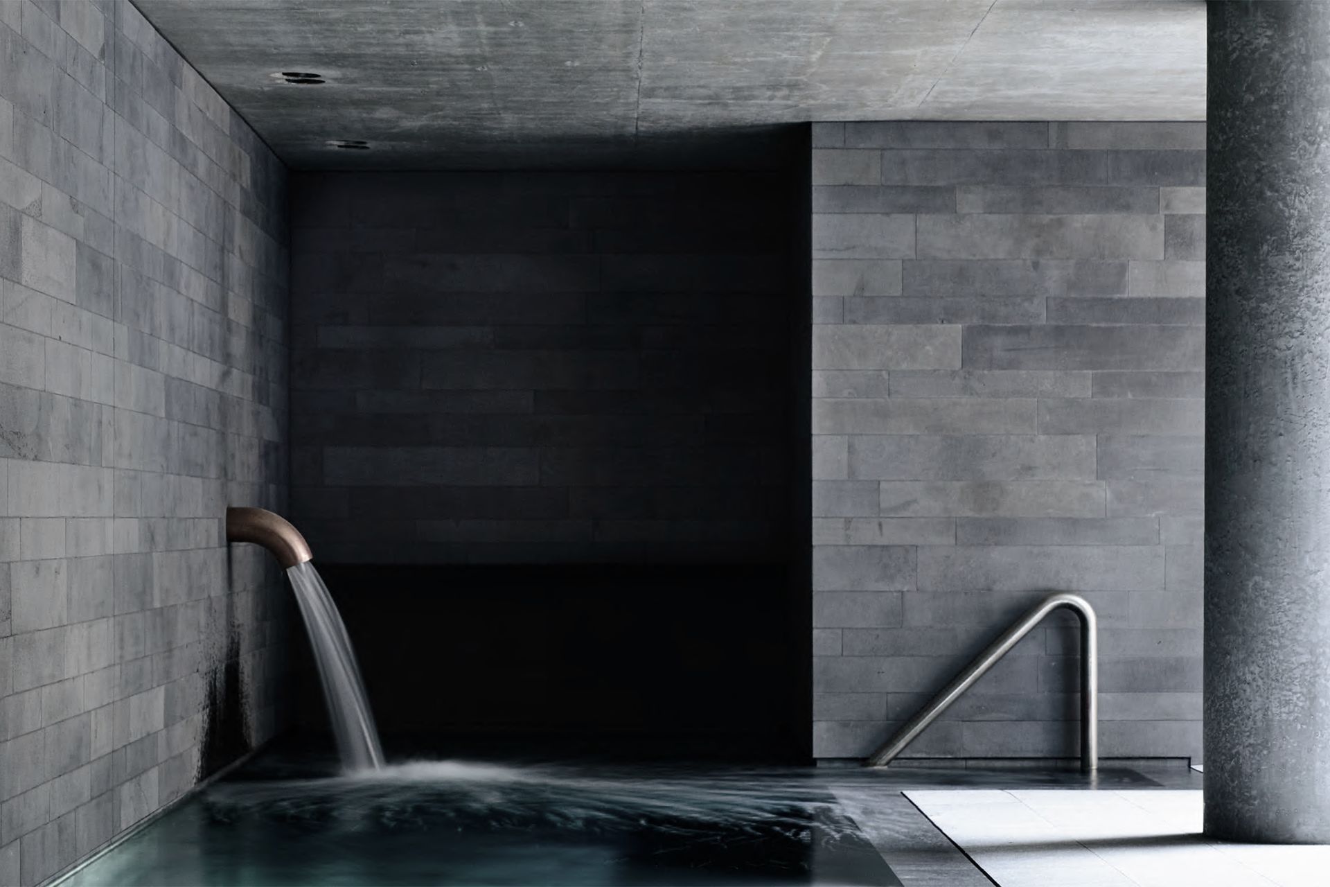 Hero Banner for Aloha Pools