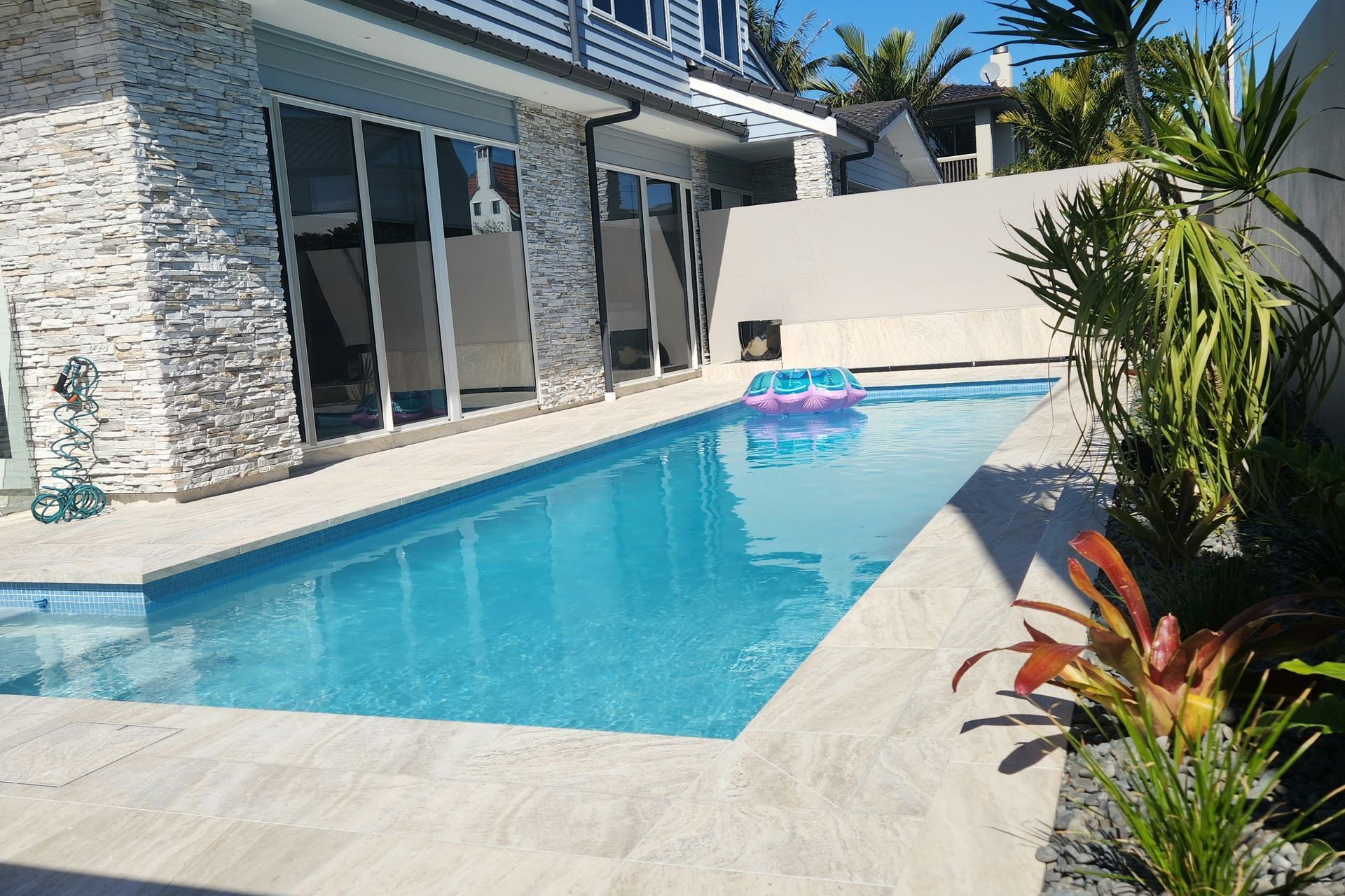 Supporting Image 5 for Euro Pools