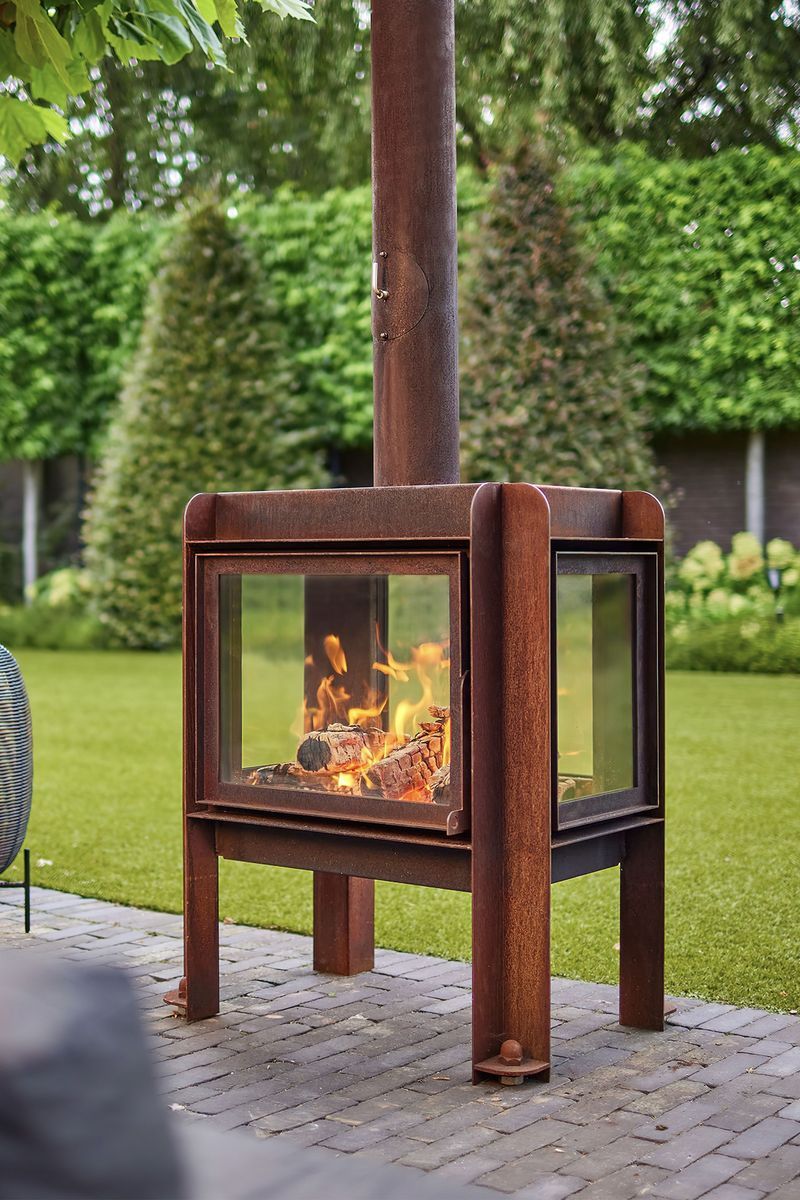 RB73 Outdoor Fireplaces
