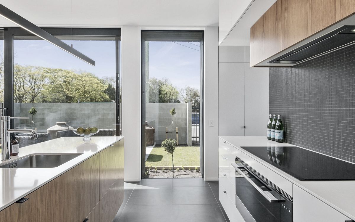 Supporting Image 6 for Vistalite®  Windows and Doors