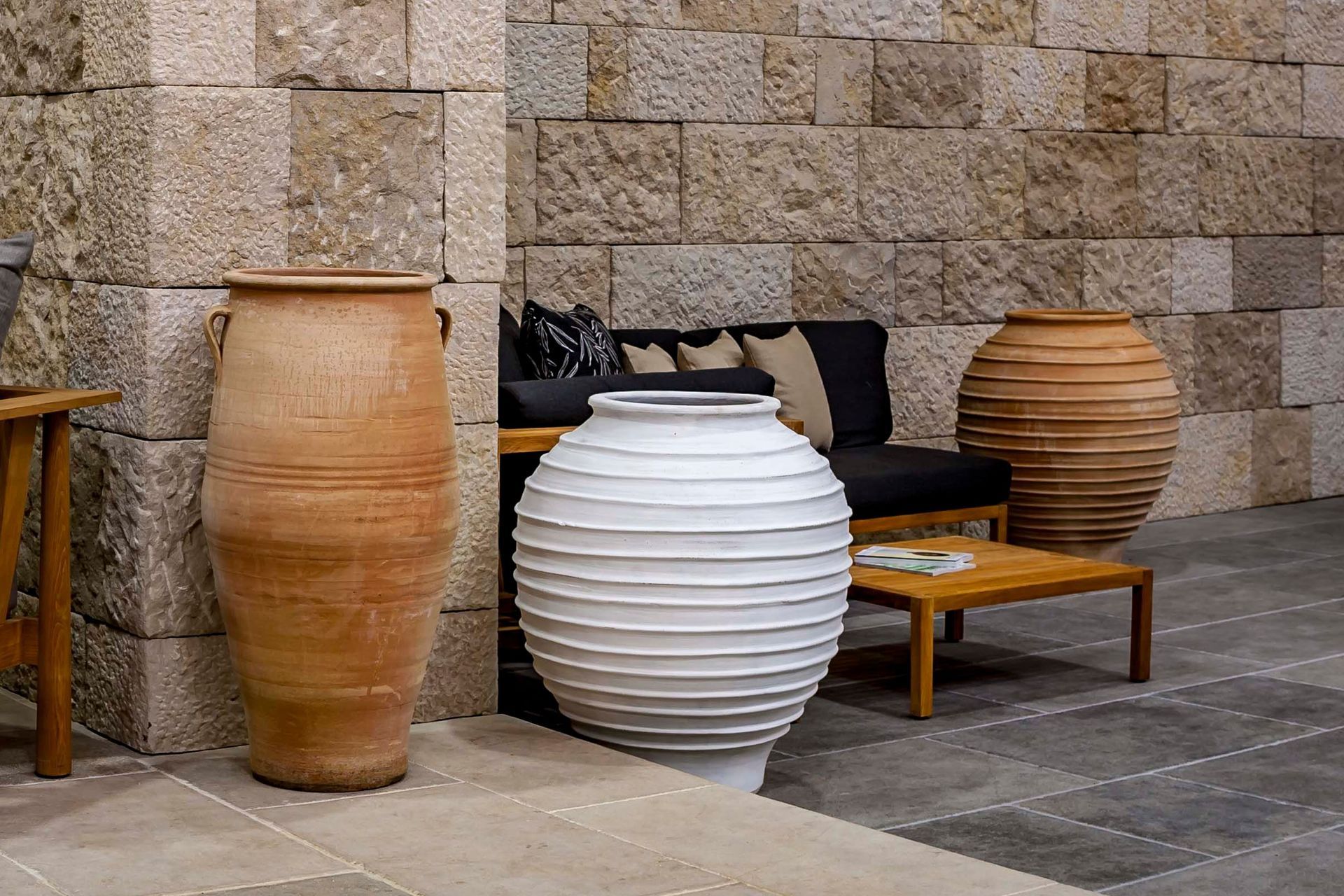 Supporting Image 3 for Kellock Pots & Planters