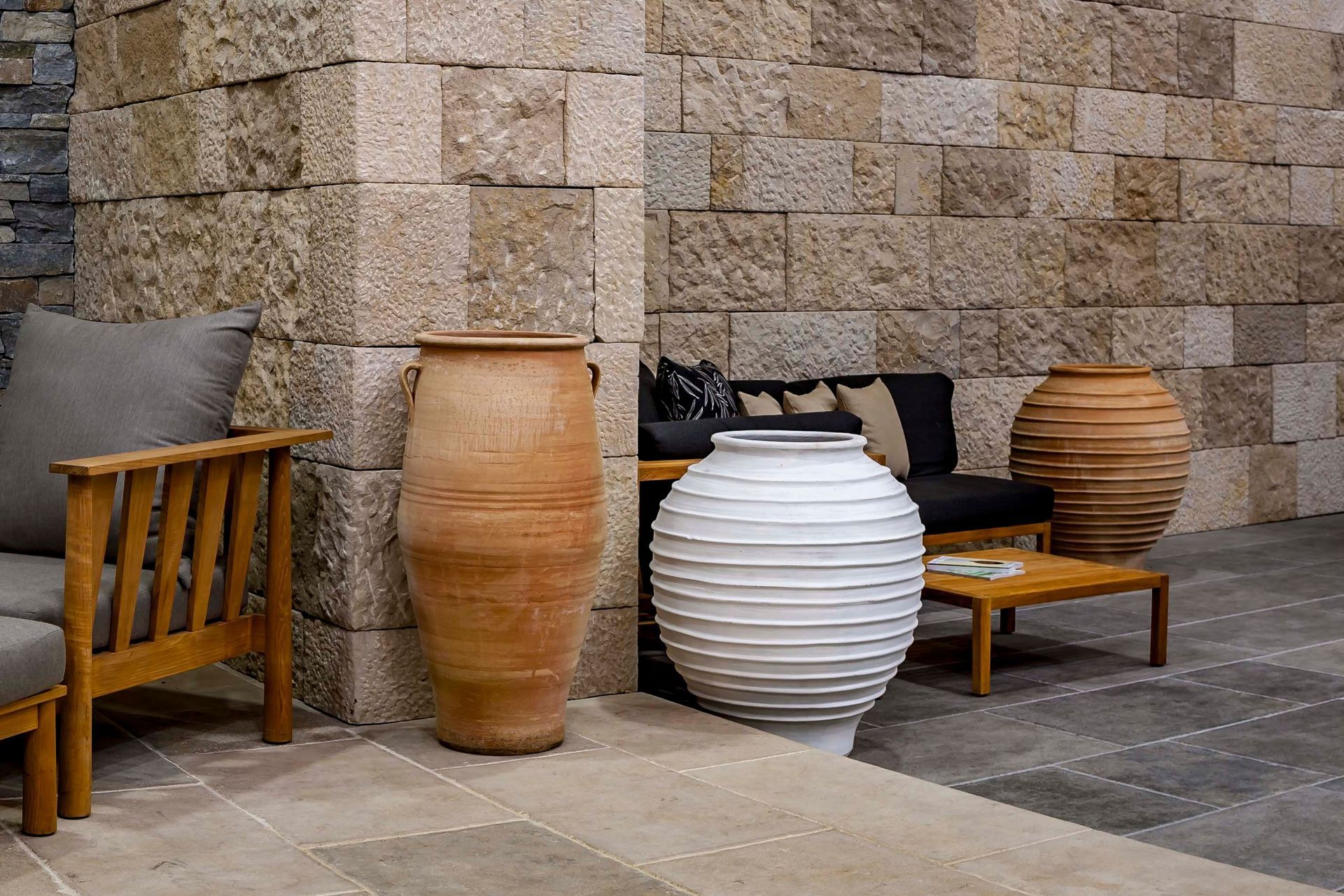 Supporting Image 3 for Kellock Pots & Planters