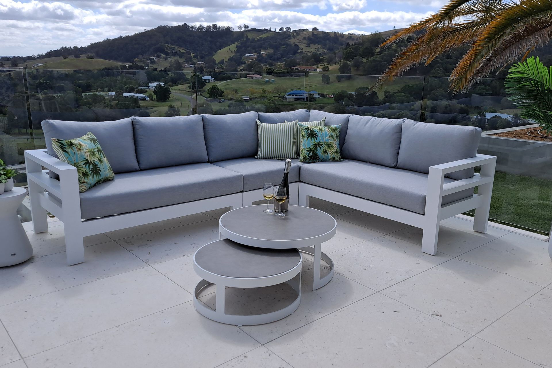 Supporting Image 1 for Modern Style Outdoor Furniture