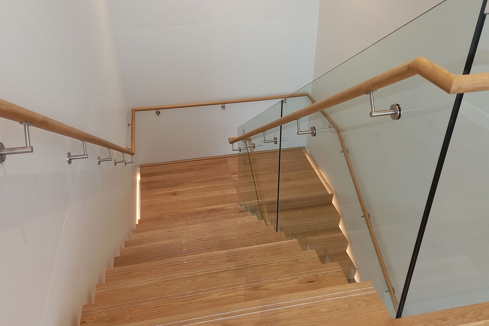 Supporting Image 1 for Handrail Fittings