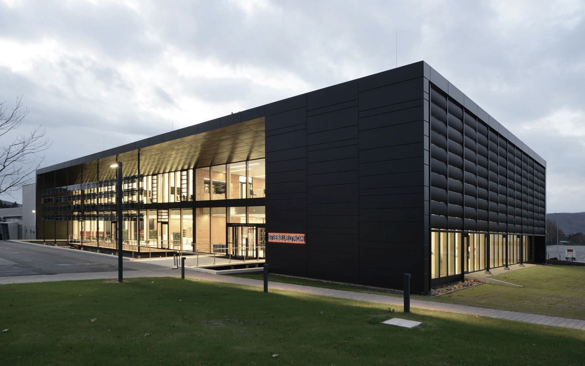 Supporting Image 5 for STIEBEL ELTRON