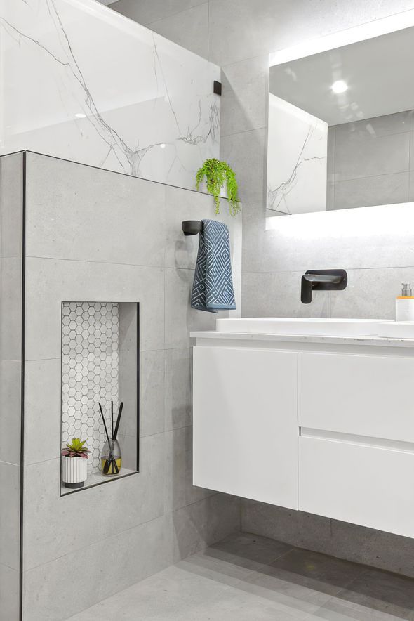 Blue Leaf Bathware and Tiles