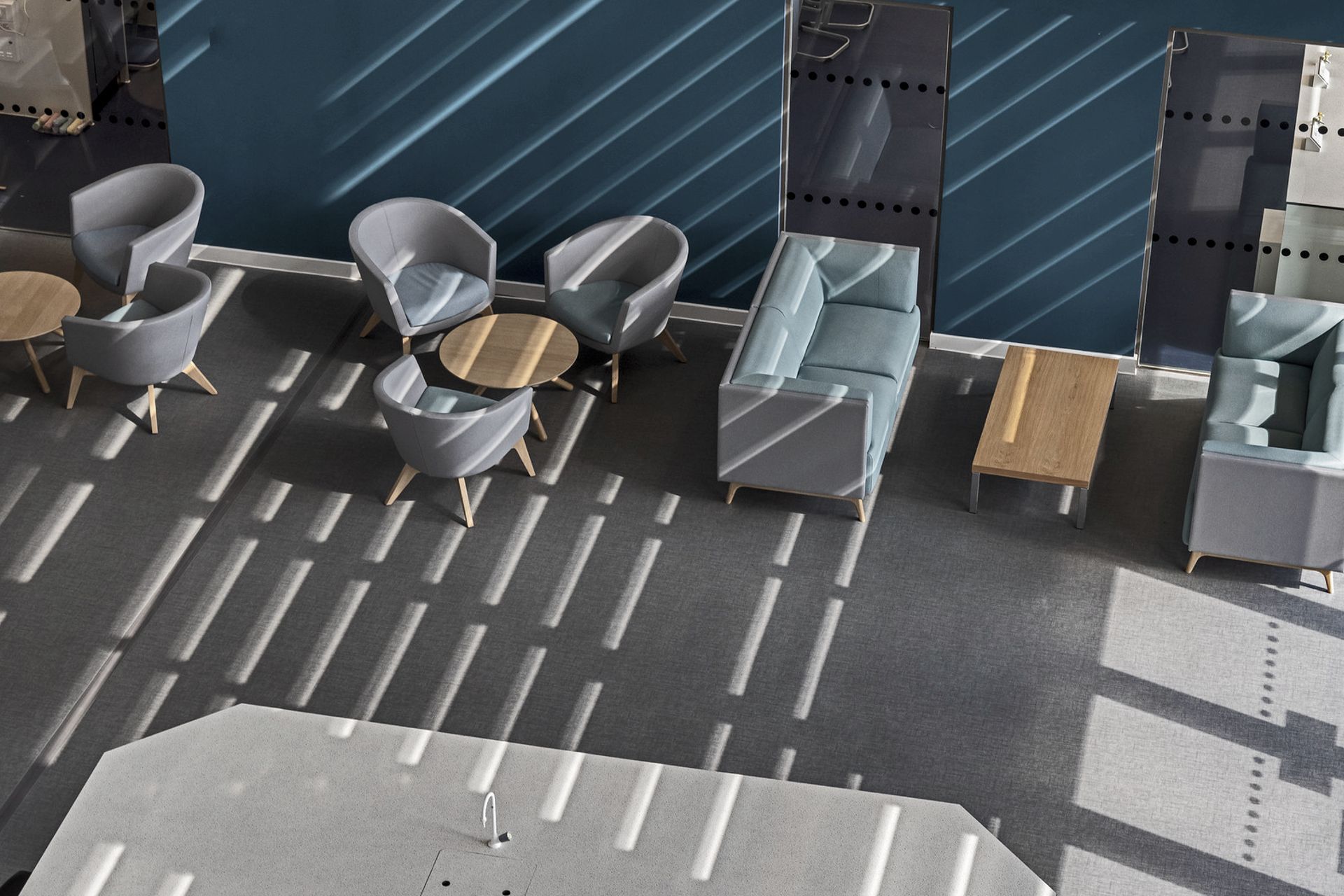 Supporting Image 1 for Altro