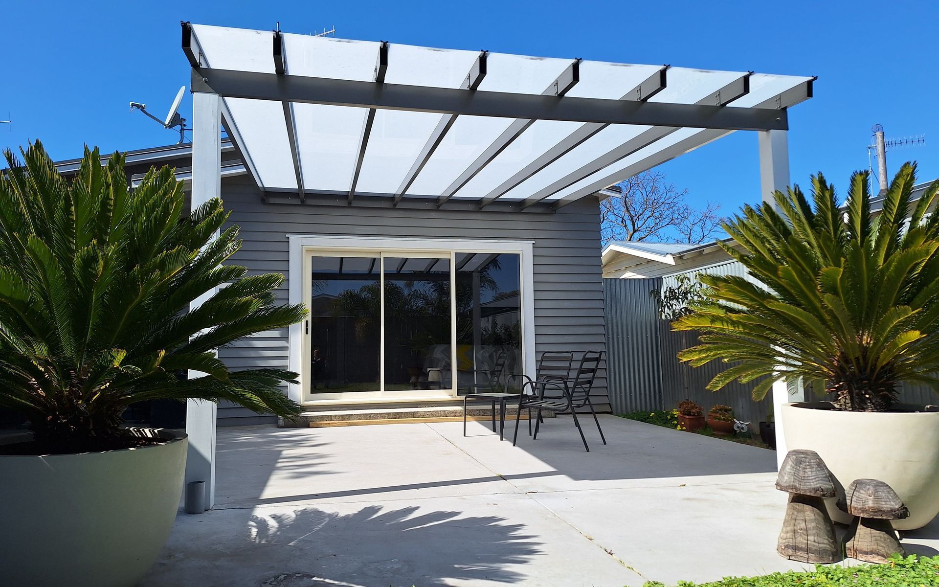 Supporting Image 4 for Universal Glazing Systems (UGS)