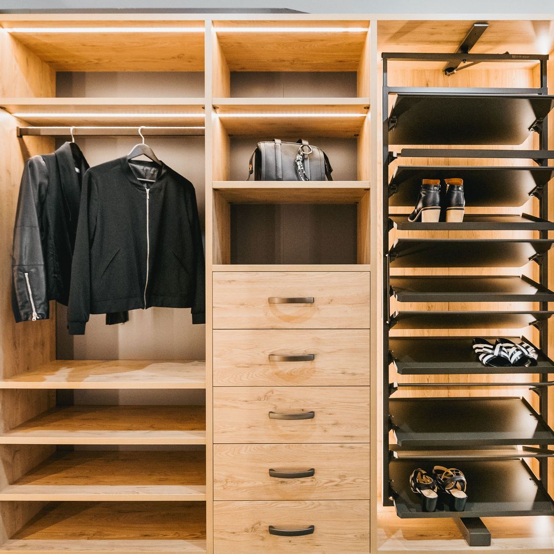 Wardrobes Plus