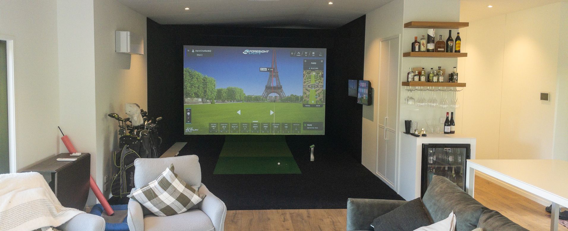 Premium Golf Simulators Banner image