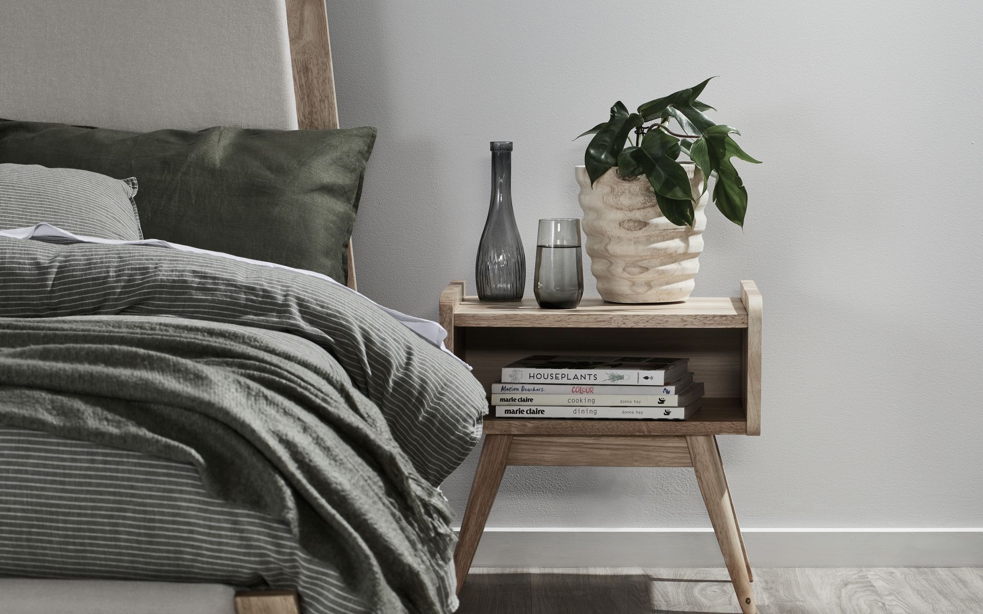 Supporting Image 2 for B2C Furniture