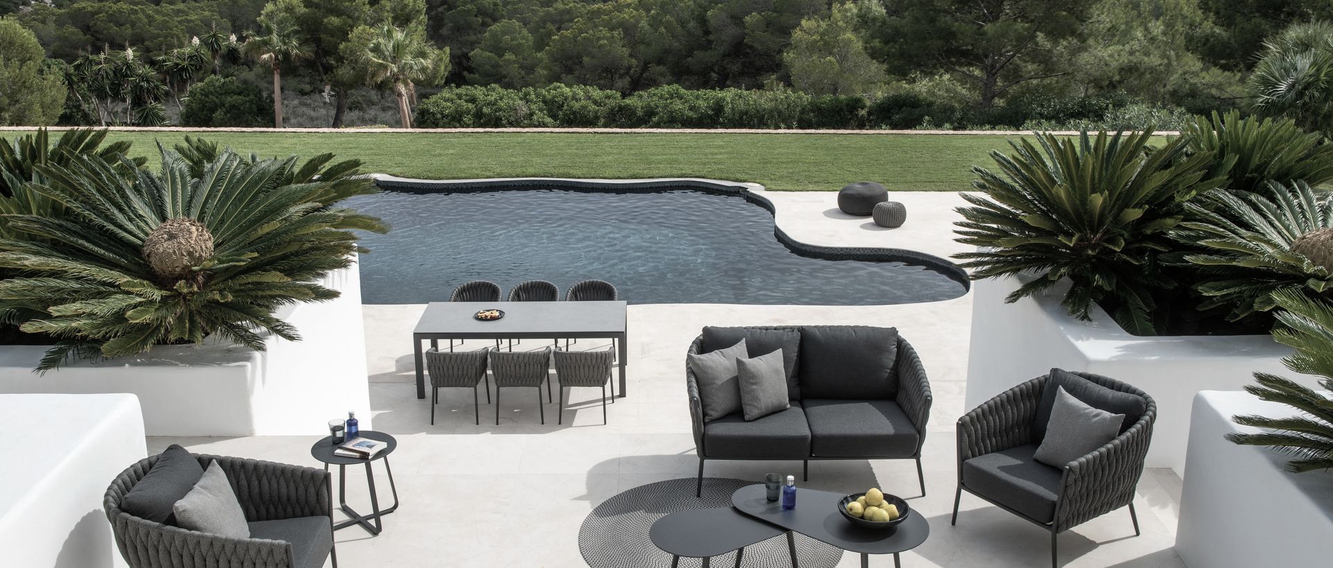 Supporting Image 4 for Outdoor Elegance