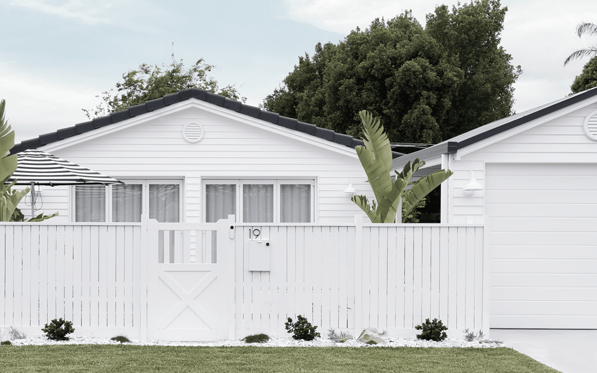 Supporting Image 1 for Steel-Line Garage Doors