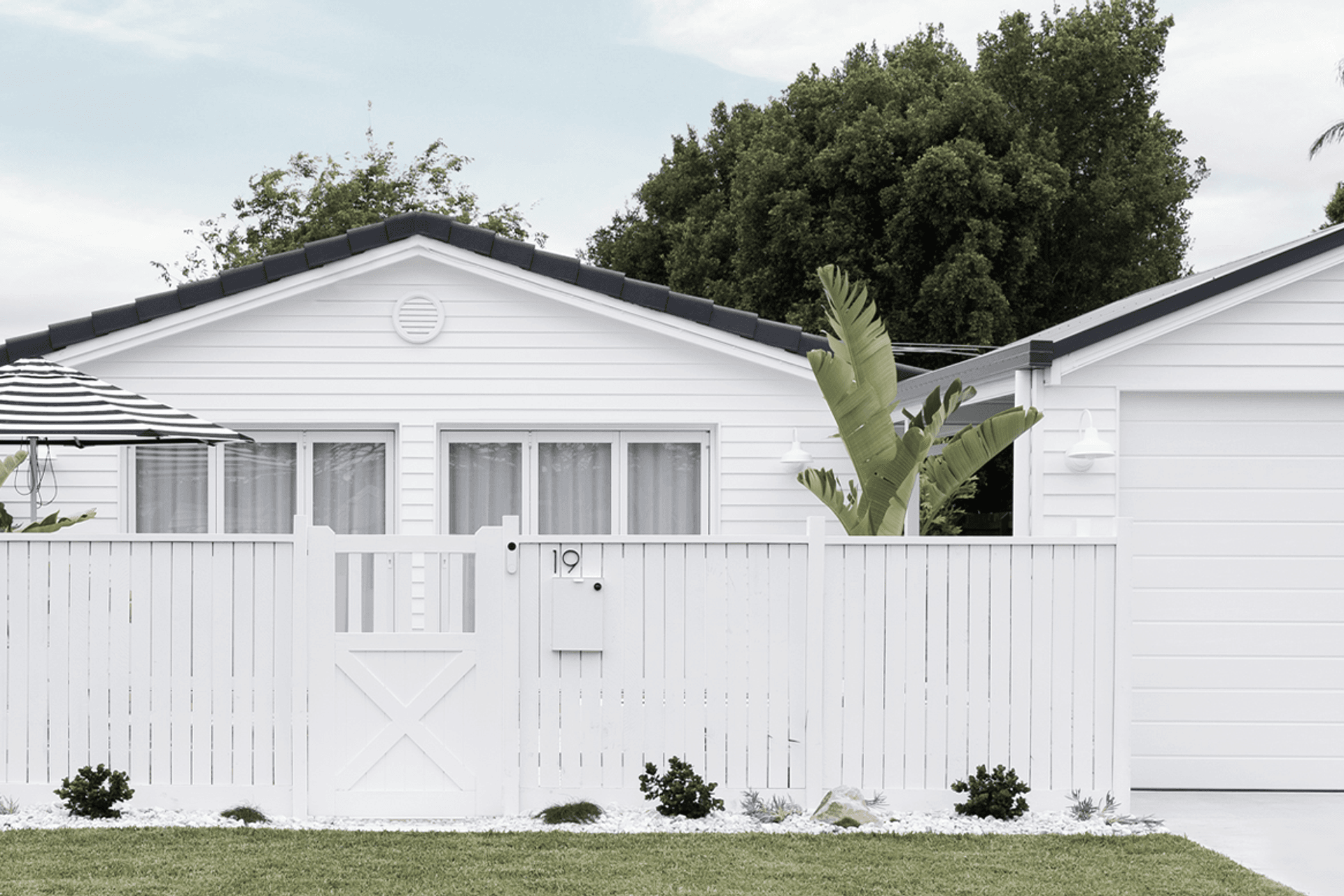 Supporting Image 1 for Steel-Line Garage Doors
