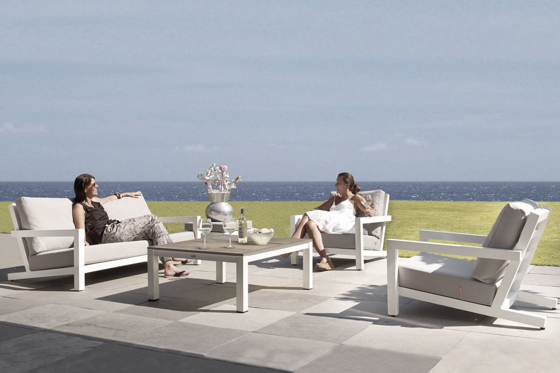 Supporting Image 7 for Modern Style Outdoor Furniture