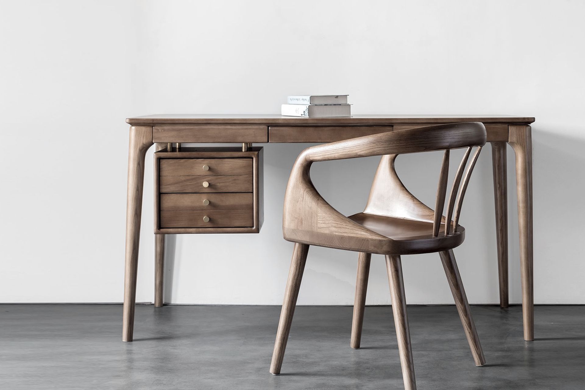 Supporting Image 2 for Capulet