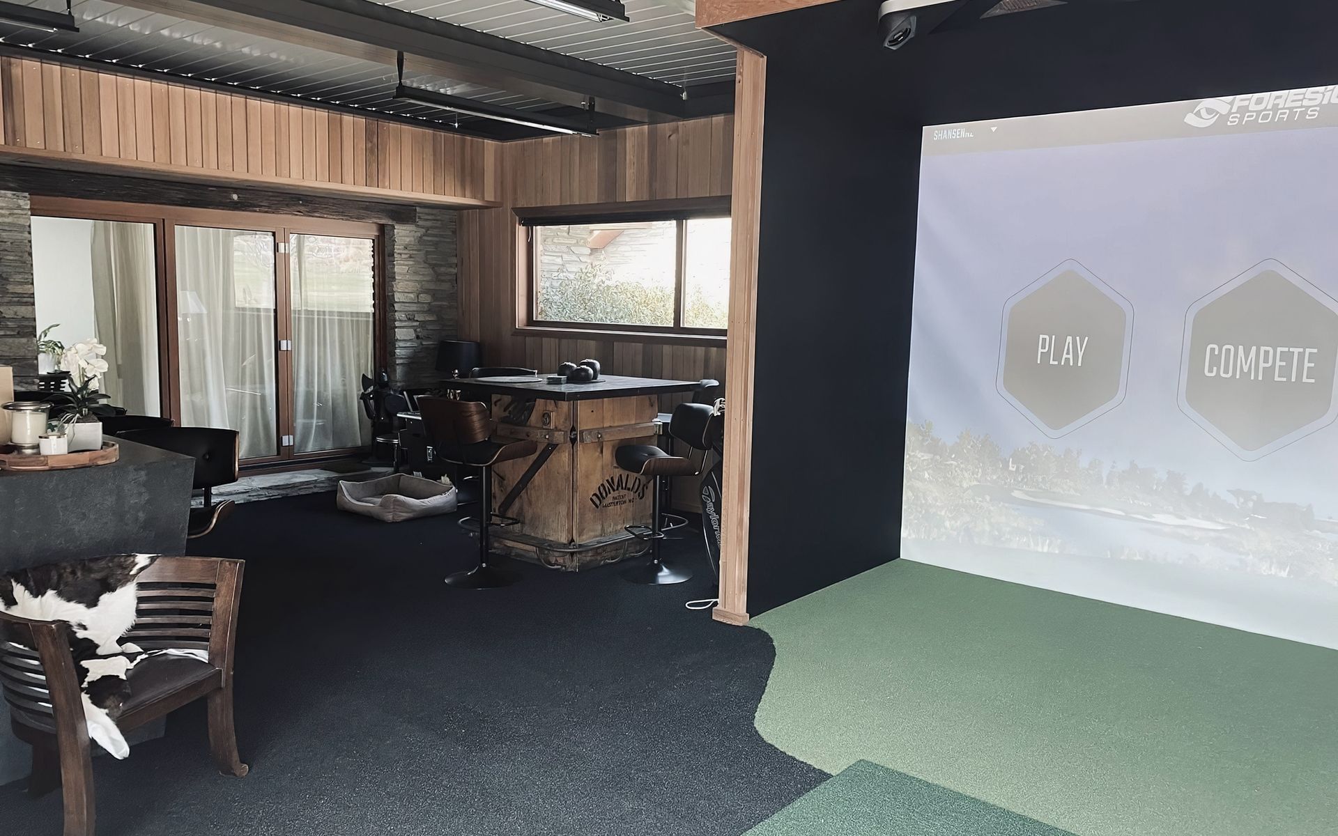 Supporting Image 3 for Premium Golf Simulators
