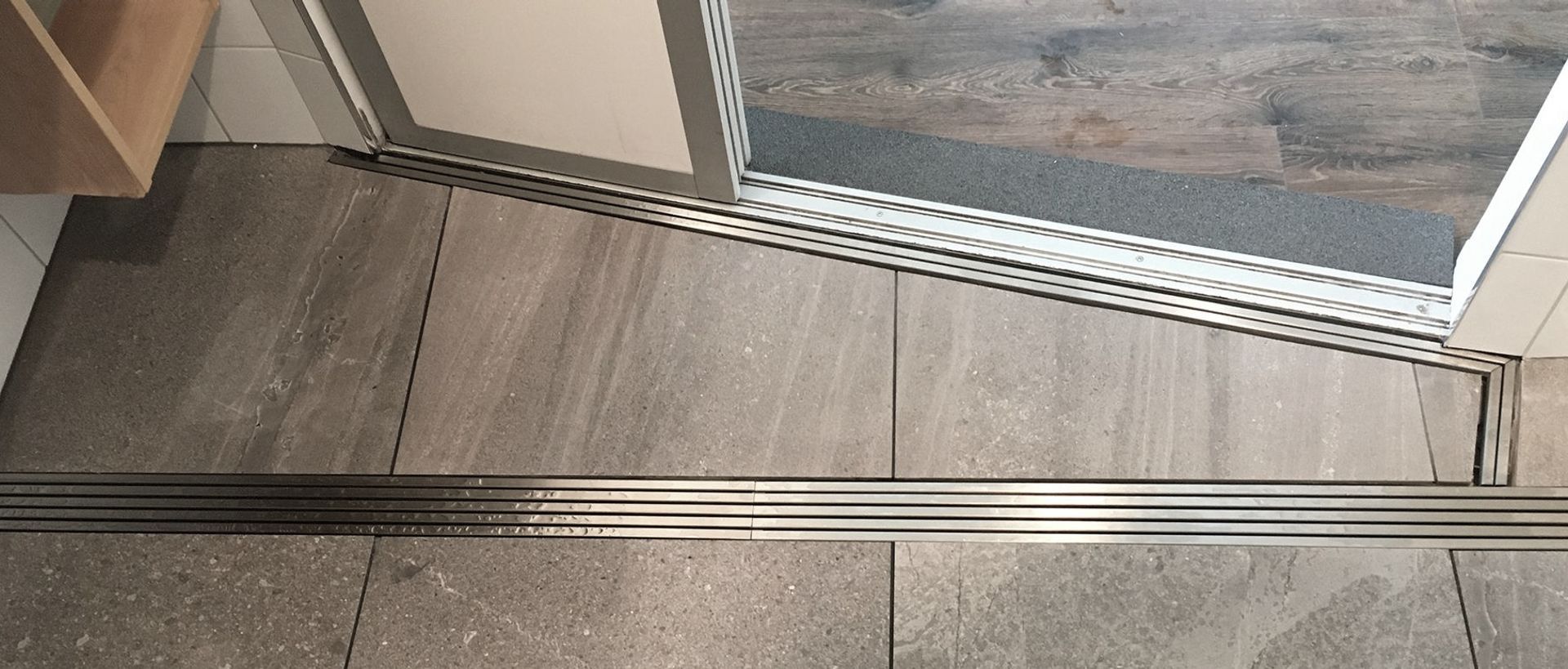 Hero Banner for Jesani Wetroom Solutions