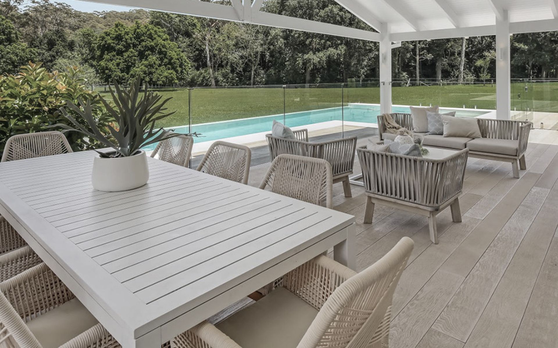 Supporting Image 2 for Millboard Decking