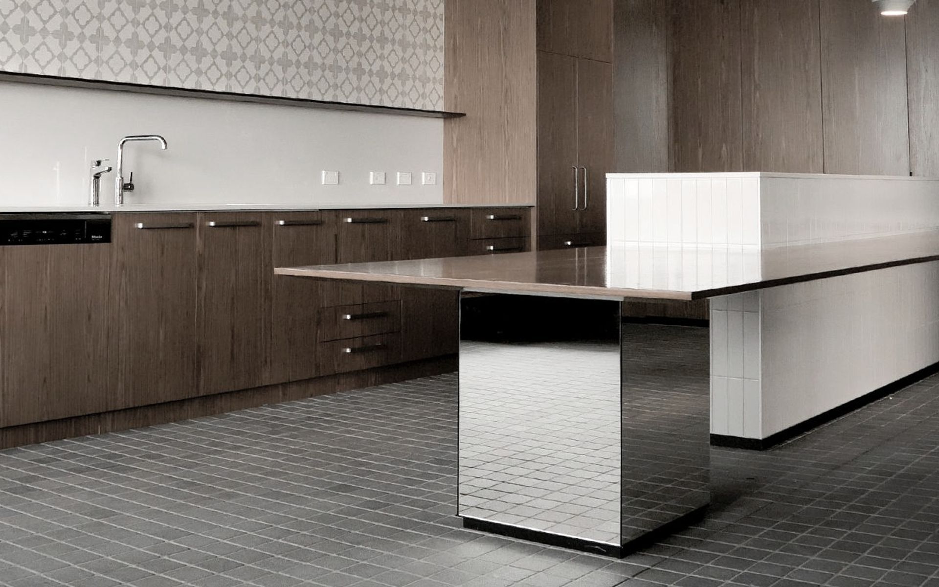 Supporting Image 1 for Optimum Furniture