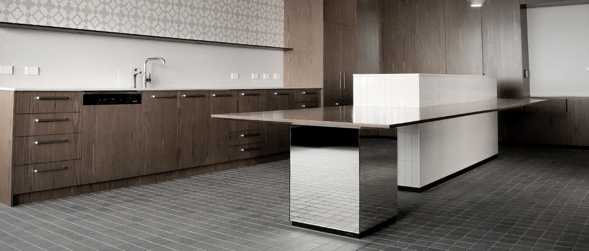 Supporting Image 1 for Optimum Furniture