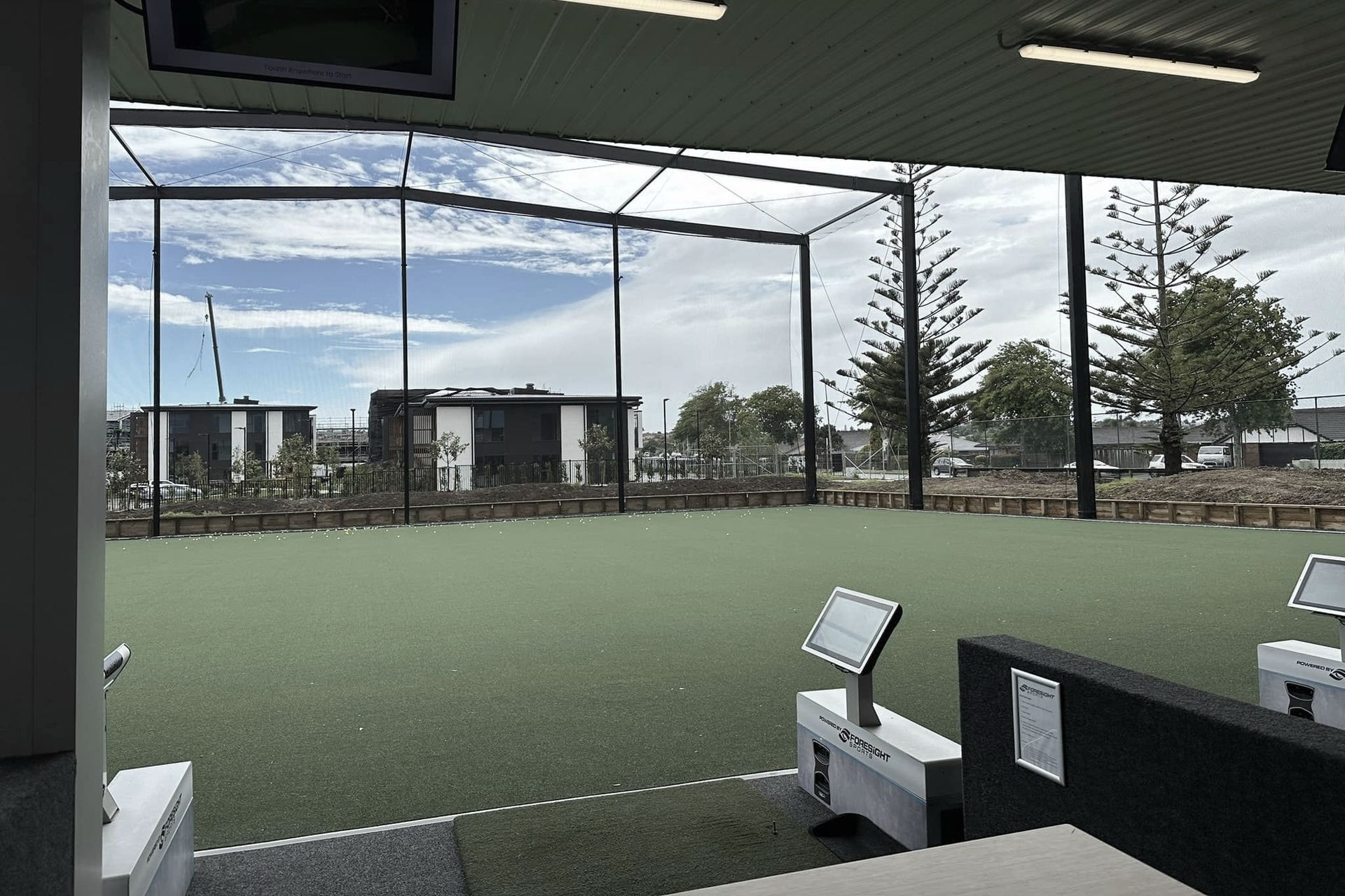 Supporting Image 2 for Premium Golf Simulators