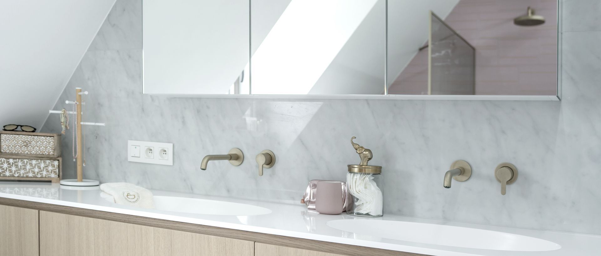 Neolith Australia Banner image